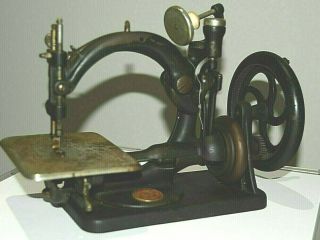 Wilcox And Gibbs Hand Crank Sewing Machine