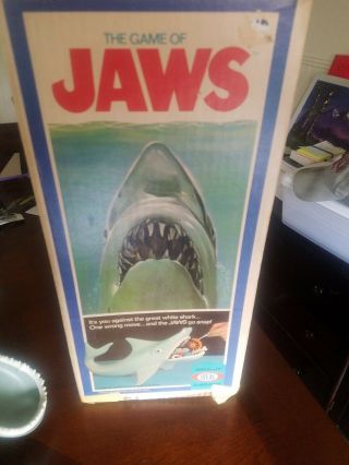 1975 Vintage Shark The Game of JAWS by Ideal Toy 6