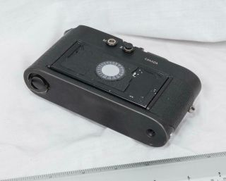 Vintage Leica MD - 2 35mm Rangefinder Film Camera Body Only Black mjb 2