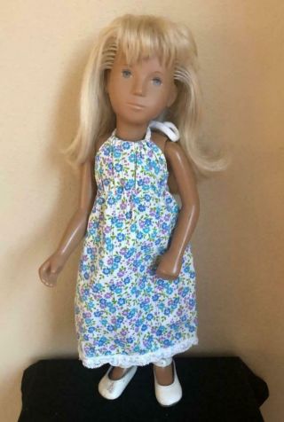 Vintage 16 " English Sasha Doll,  Blue Eyes,  Blonde Hair,  1979 Ex