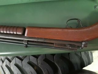 Vintage Benjamin Air Rifle BB Gun pump 100 shot made in USA 6
