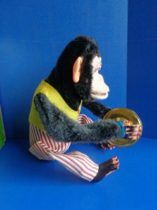 VINTAGE MUSICAL JOLLY CHIMP MONKEY TOY WITH CYMBALS & BOX 5