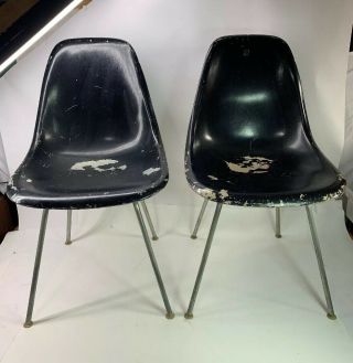 2 Vintage Herman Miller Eames Shell Bucket Fiberglass Chair Narrow Mounts