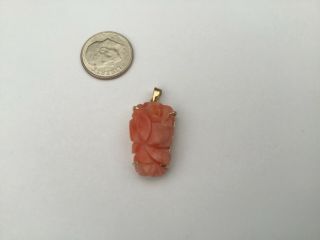 Vintage 14k Yellow Gold And Carved Salmon Coral Pendant,