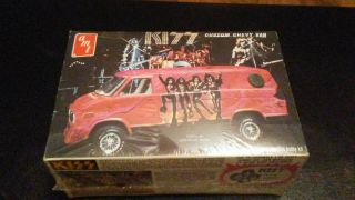 Kiss 1977 Amt Chevy Van Model Kit [new &,  Very Rare]