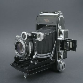 Vintage Zeiss Ikon Ikonta Model 531/2 Tessar 105mm 1:3,  5 Folding Camera