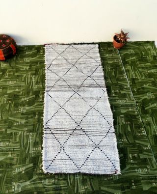 Vintage Beni Ourain Moroccan Handmade Rug Azilal Berber Carpet 2 ' x 6 ' Tribal 3