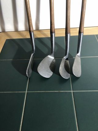 Antique Hickory Golf Clubs A Set Of FH Ayres Staynorus Irons Play Set X4 Lovely 2
