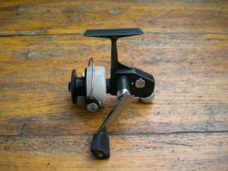 Vintage Zebco Cardinal 3 Ultralight Spinning Fishing Reel Sweden Very Smooth