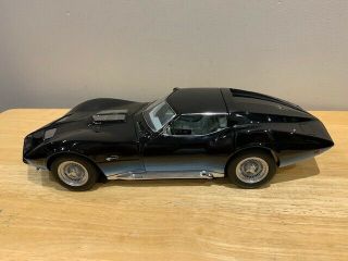 1/18 Autoart 1968 Corvette Manta Ray Very Rare Diecast Model No Box