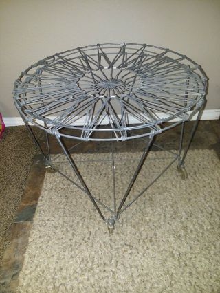 Vintage Allied Collapsible metal wire laundry display basket with wheels 3