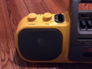 Vintage SONY SPORTS CFS - 905 Portable AM/FM Radio Cassette Boombox - 4