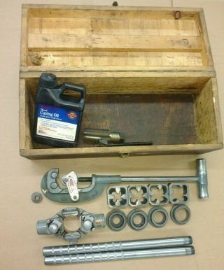 Vintage Craftsman Pipe Threading Die Set W/ Wooden Case,  & Pipecutter 3/4 " To 1 "