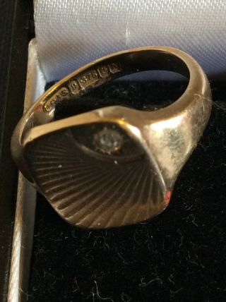 Vintage Unisex 1987 9ct Gold Ring - With A Diamond For The Sun - Engraved Sun Burst