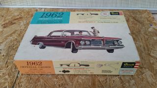 Revell 1962 Imperial Crown 4d Kit H - 1255 100 Complete Open Box Includes Stamp