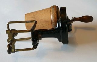 Rare vintage/antique Singer? Knitting/sock/sewing machine yarn wool winder spool 2