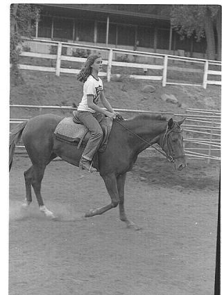 5 YOUNG BROOKE SHIELDS RIDING HORSE 1978 VINTAGE ORIG 35MM SLIDE TRANSPARENCIES 2