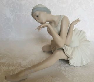 Vintage Lladro Porcelain Figurine Death Of The Swan Ballerina Figurine 4855