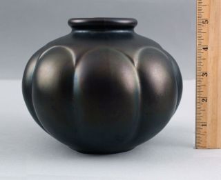 Antique Arts & Crafts Hampshire Art Pottery 119 Vase,  Black Iridescent Glaze Nr