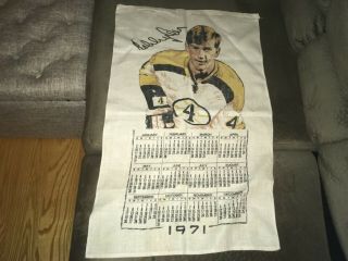 Vintage Bobby Orr Boston Bruins Fan Club 1971 Cloth Calendar 17 " X 25 "