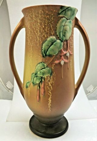 12 Inch Tall Vintage Roseville Pottery Fuchsia Vase 903 - 12 Ca:1938 -