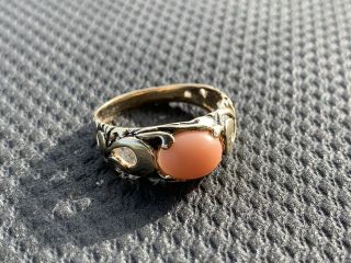 Vintage 14k Gold Small Red Coral Ring 3.  60g Size 8.  5 Antique