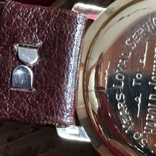 Mens,  ' Hefik Royal Seal ' 17 Jewel gold handwind watch with sub dial.  9ct gold 8
