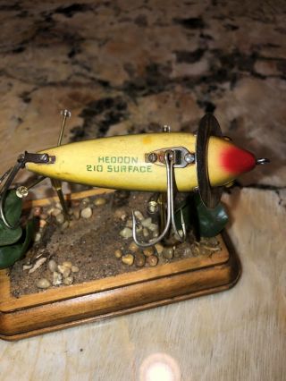 Vintage Heddon 210 surface Minnow Frog Spot Glass Eyes Fishing Lure Bass Bait 2