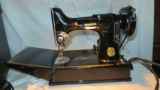 Antique Singer Featherweight Sewing Machine 221 - 1 Serial Aj195060 1949 Good
