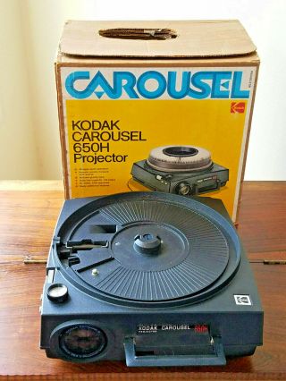 Vintage Kodak Carousel 850h Projector W/ Box & Remote