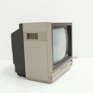 Vintage Commodore Colour Video Monitor Model 1701 405 5