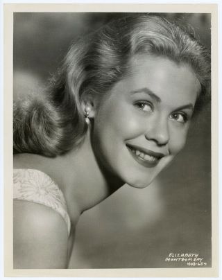Hollywood Ingénue Elizabeth Montgomery 1955 Vintage Photograph Her 1st Film Role