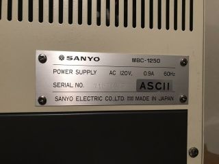 Vintage Sanyo MBC 1250 Personal Computer CRT Console Display Dual 5.  25 Drives 4