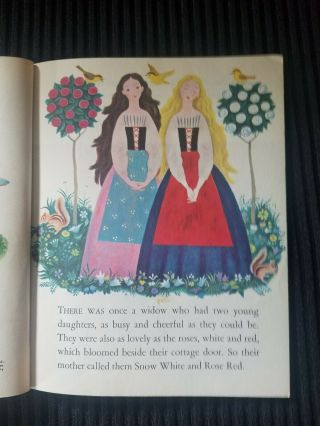 Vintage Little Golden Book Snow White and RoseRed 228 1955 1st ed. 5