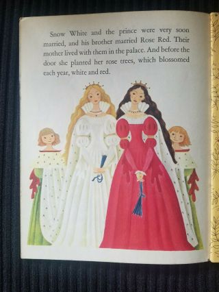 Vintage Little Golden Book Snow White and RoseRed 228 1955 1st ed. 7