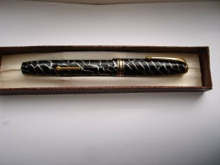 Vintage Conway Stewart No.  58 Lever Filled Fountain Pen Black Cracked Ice Pattern