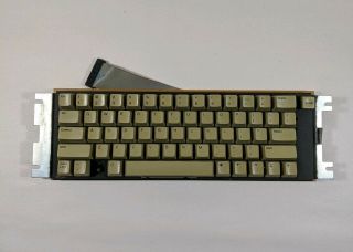 Vintage Apple Iie Computer Keyboard Vg Oem 658 - 4052 Hardware