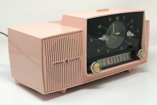 Vintage GE General Electric Pink Alarm Clock Tube Radio Model C - 416 C 4