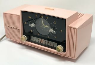 Vintage GE General Electric Pink Alarm Clock Tube Radio Model C - 416 C 5