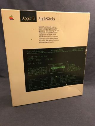1986 Vintage Apple Ii Apple W Big Box 3.  5 " 5.  25 " Disks A2d4501/a Program