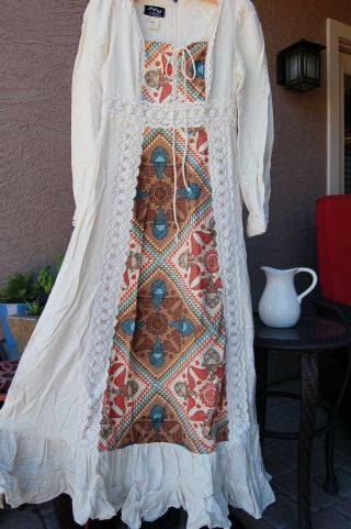 Vintage Gunne Sax Dress Ca.  1973,  Prairie / Peasant Dress Size 9 Juniors