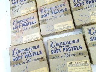 Vintage Grumbacher Soft Pastel Artist York Drawing Set x24 Colored Antique 3