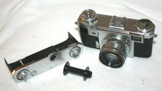 VINTAGE CONTAX 35 mm CAMERA from ZEISS,  GERMANY ZEISS LENS NR 5