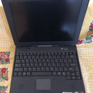 Vintage Gateway Solo 2500 laptop with Case,  Instruction Booklet,  And Charger. 2