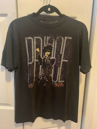 Vtg 1985 Prince And The Revolution World Tour T - Shirt.  True Vintage M.