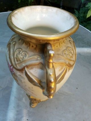 Exquisite Antique 1880s Victorian Royal Bonn Vase. 4
