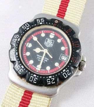 Vintage Mid Size Tag Heuer Professional 200m Quartz Swiss Made Wrist Watch
