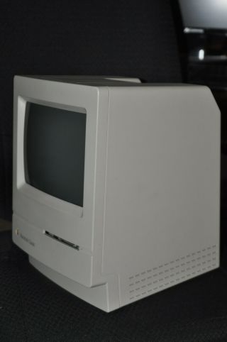 vintage Apple Macintosh Classic Computer M1420 - 3