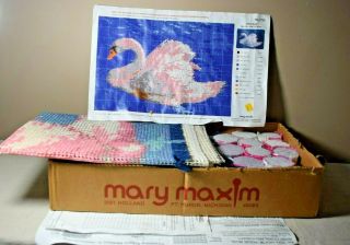 Mary Maxim Swan Latch Hook Rug Kit 7735 Vintage 35 " X 24 " Complete Yarn Hook