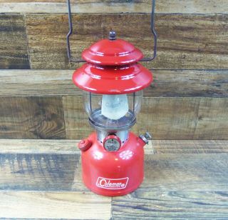 Vintage Coleman 200a Red Single Mantle Lantern Dated 3/70 Sunshine Of The Night